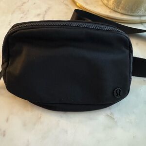 lululemon athletica Black belt bag